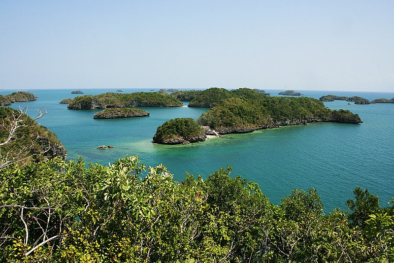 Hundred_Island_National_Park,_Pangasinan